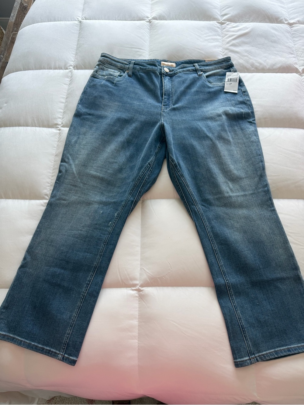 Kut from the Kloth High Rise Kelsey Size 18 Wide Leg Ankle Flair Jeans
